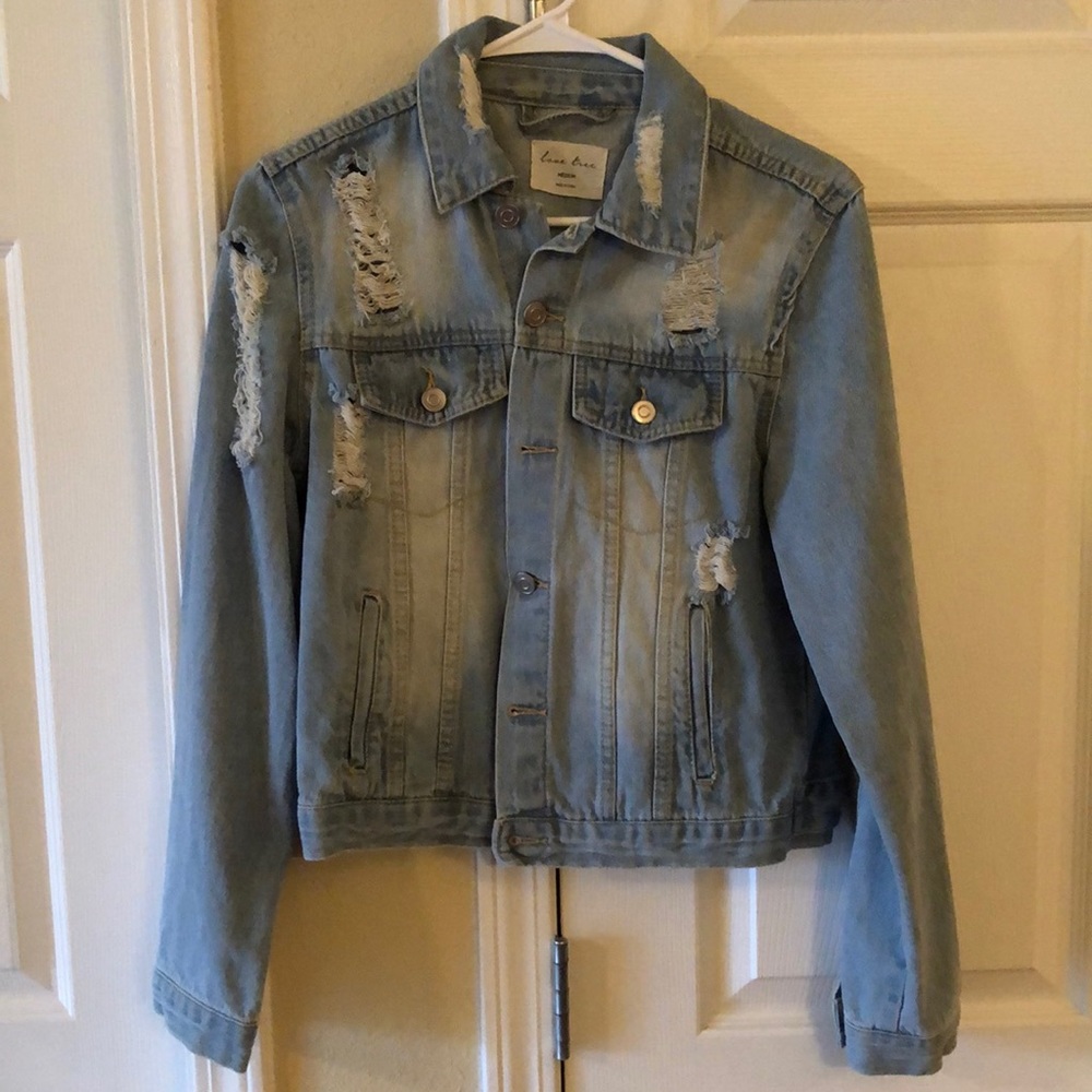 LOVE TREE Distressed Denim Jacket